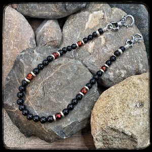 Chaîne de portefeuille BLOODY MARY Perles 10mm, onyx