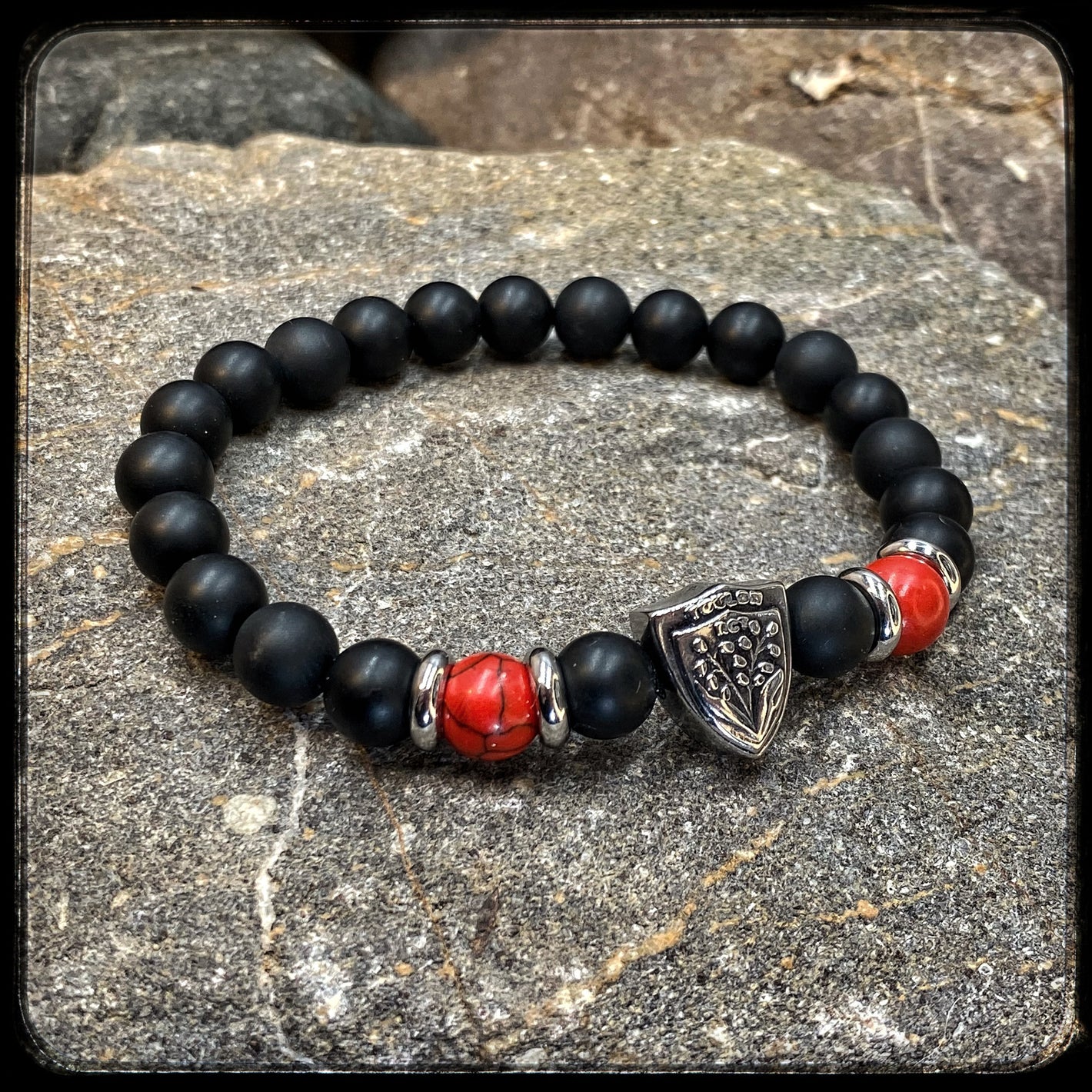 Bracelet Rugby Club Toulonnais RCT perles onyx mat et howlite