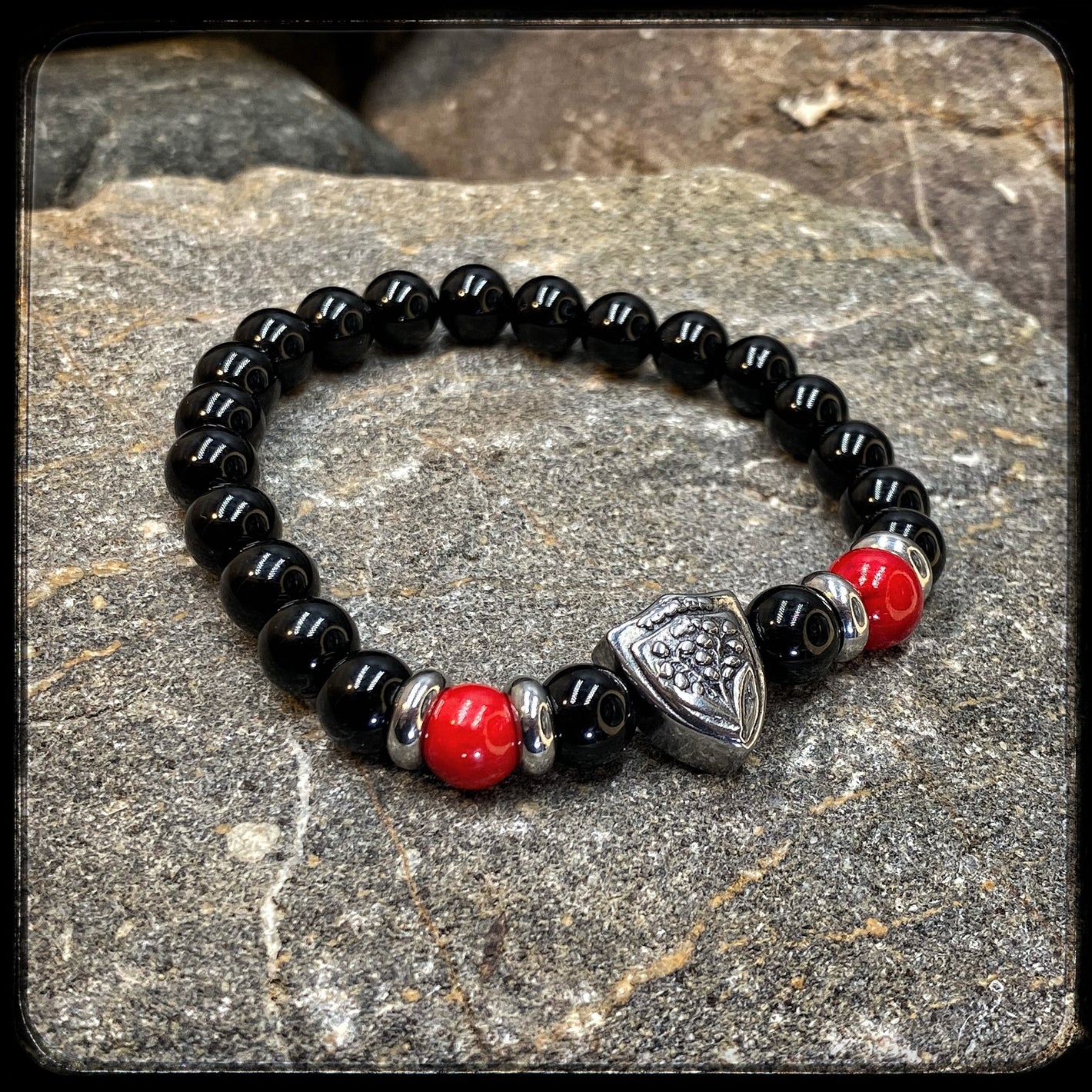Bracelet Rugby Club Toulonnais RCT perles onyx brillant et howlite