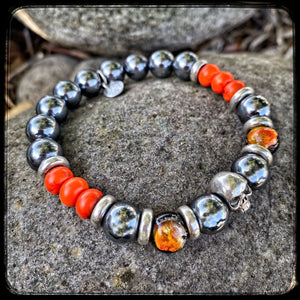 DAYTONA Unisex Bracelet – 10 mm Terahertz & Magnesite Beads – 925 Silver Skull Motif