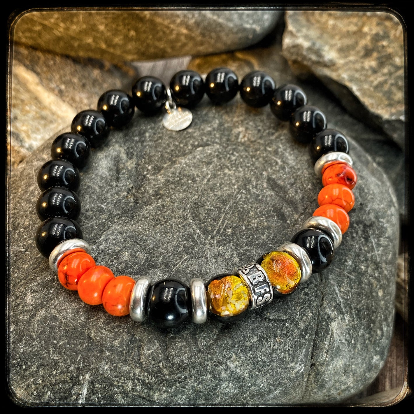 MILWAUKEE Unisex Bracelet – 10 mm Black Onyx &amp; Magnesite Beads – 925 Silver Donut Pattern BFS 