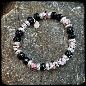 Bracelet PINKY Perles 8mm Onyx et argent 925. Motif DONUT